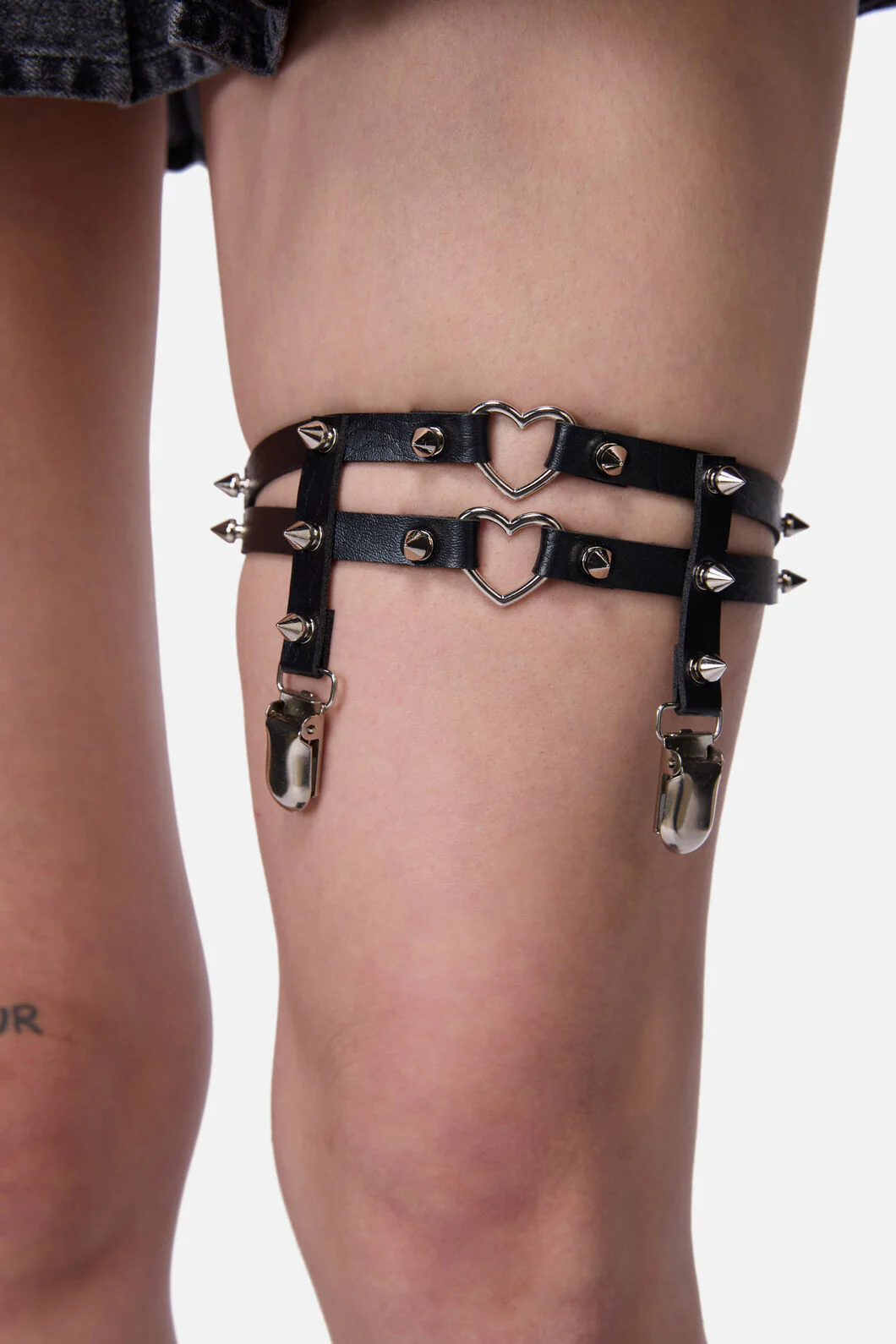 Stud Heart Ring Garter - Image 3