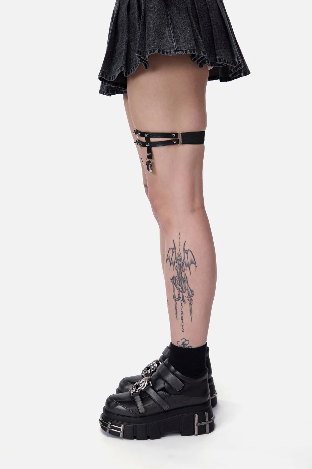 Stud Heart Ring Garter - Image 4
