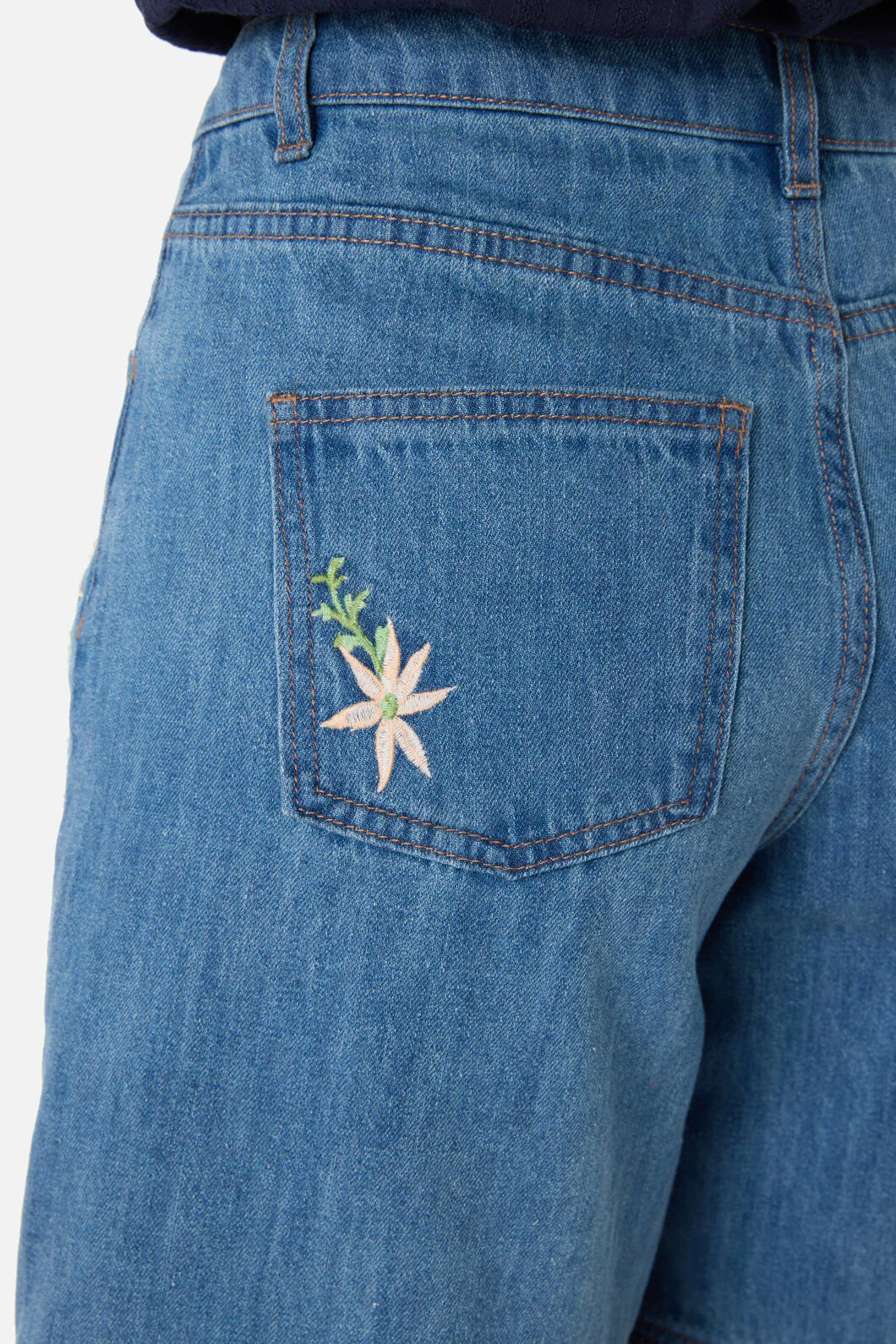 Sweet Native Embroidered Short - Image 8