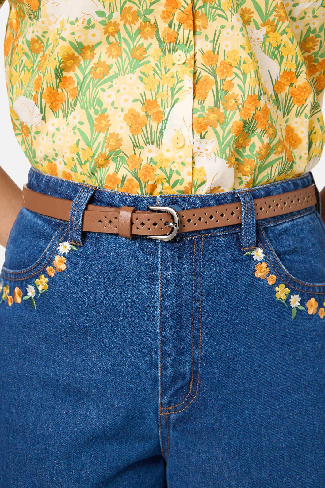 Tan Cut Out Belt - Image 2