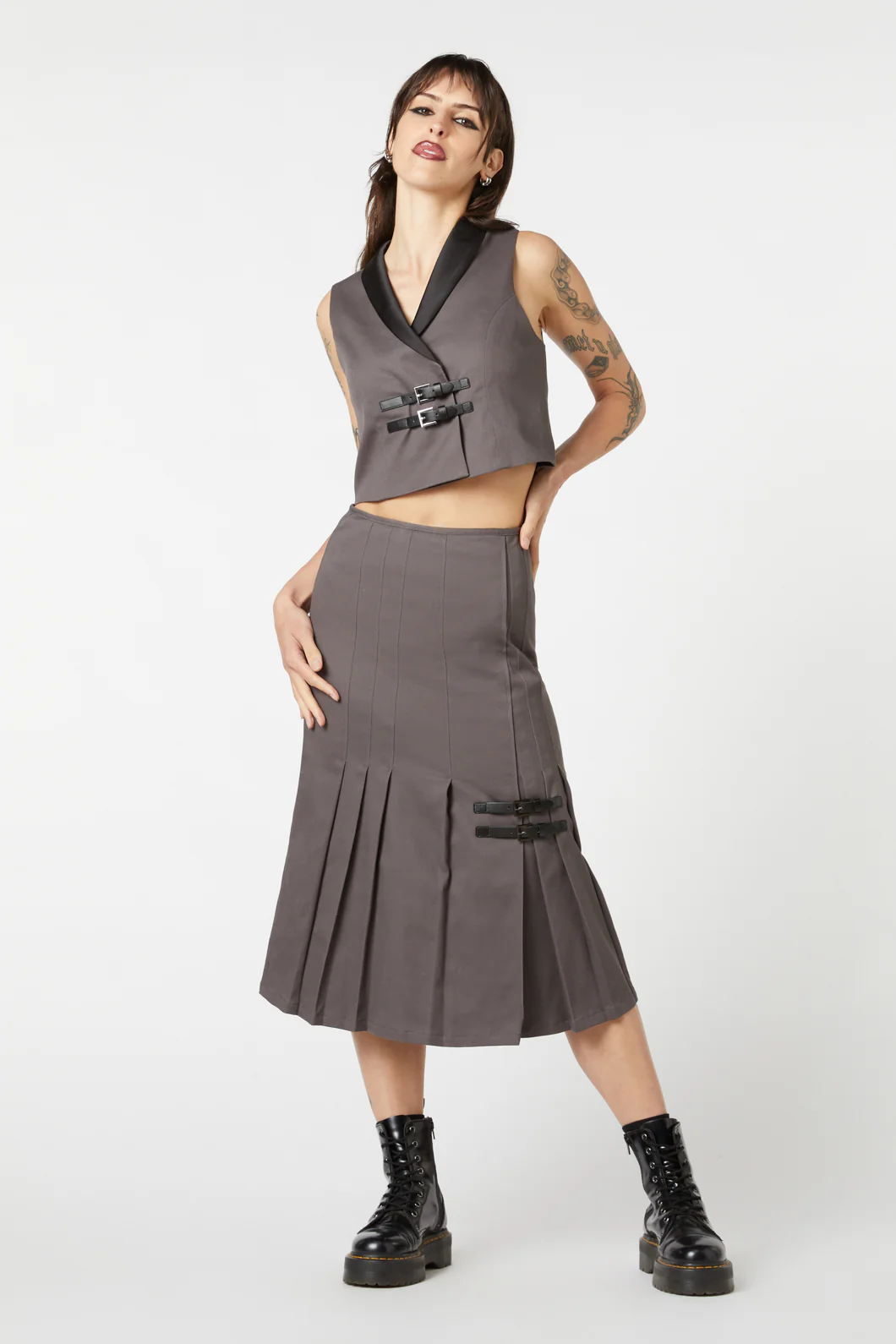 Time & Date Shawl Vest - Image 2