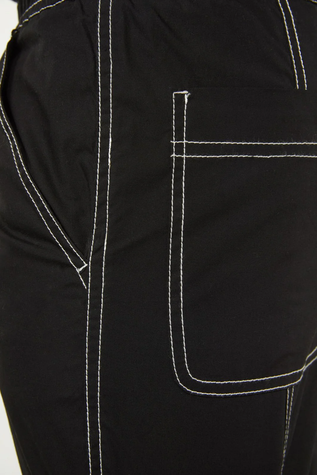 Utility Cargo - Image 5