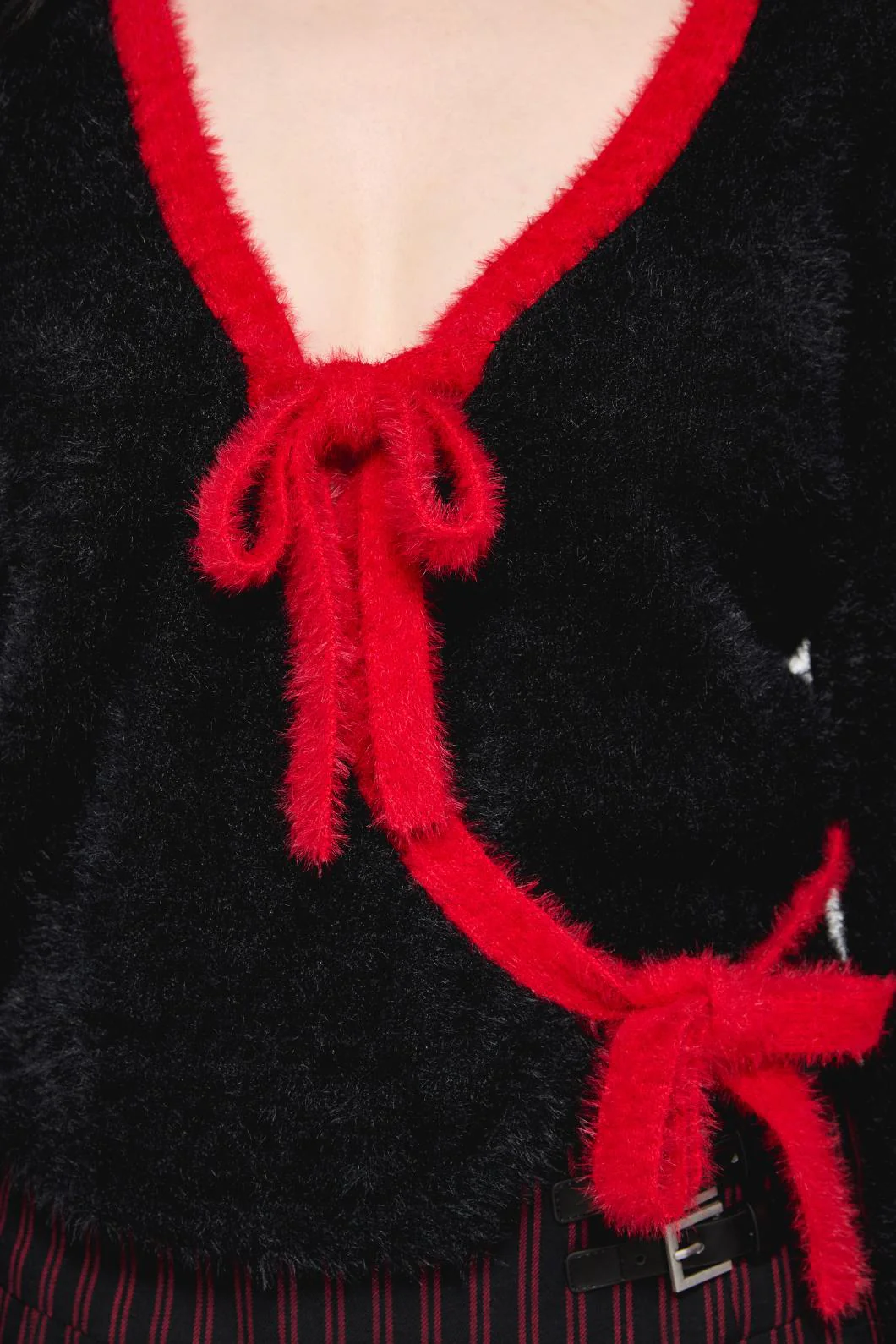 Vampy Bow Tie Cardigan - Image 5
