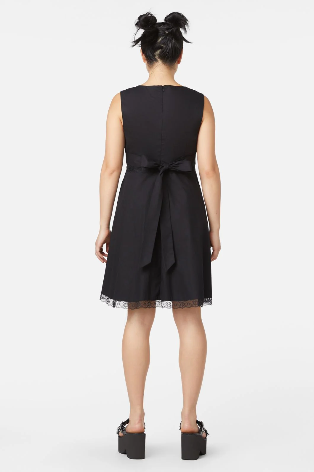Very Late Pinafore - Image 3