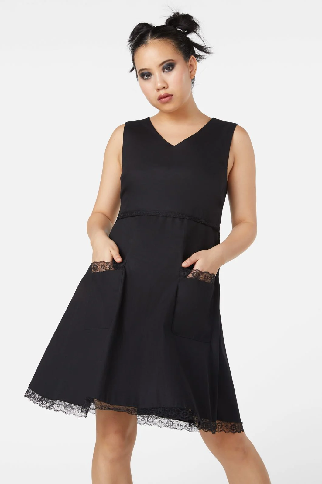 Very Late Pinafore - Image 4