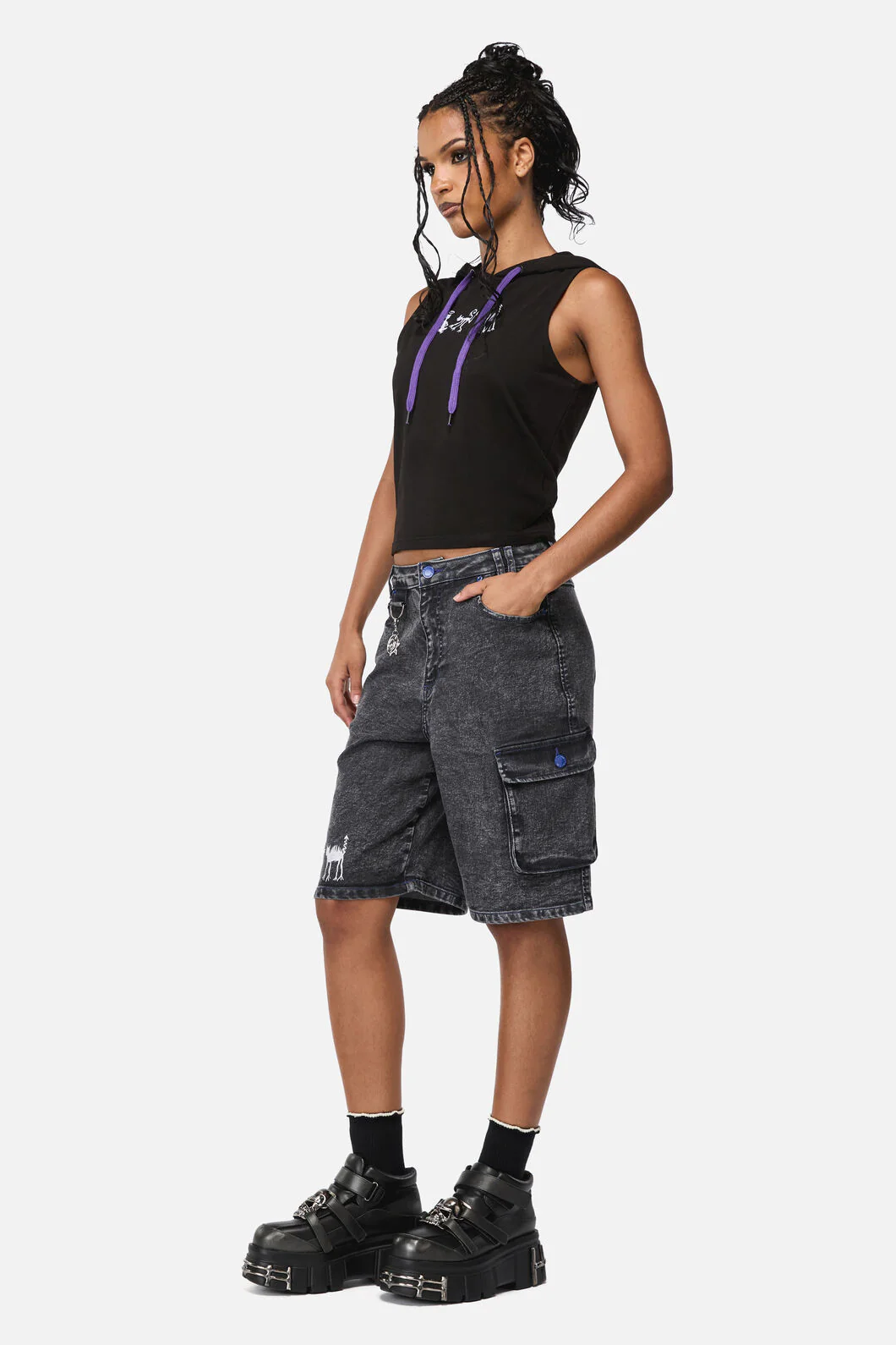 Whirl Denim Embroidered Jorts - Image 3