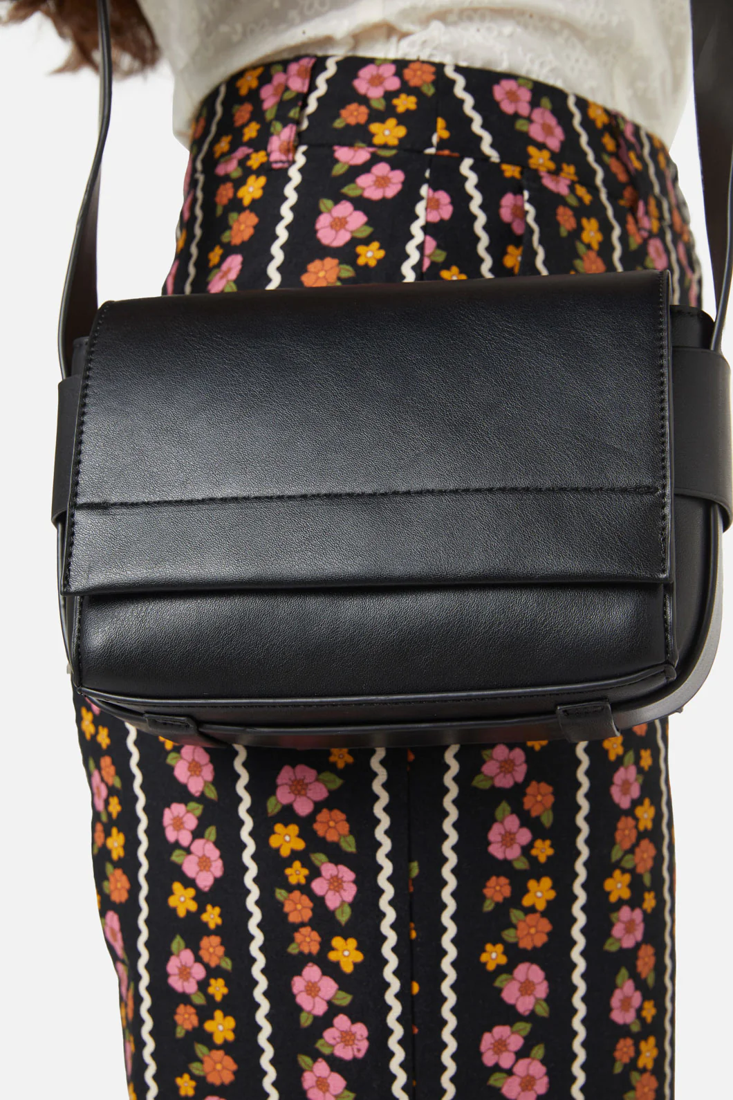 Wide Strap Bag - Image 5