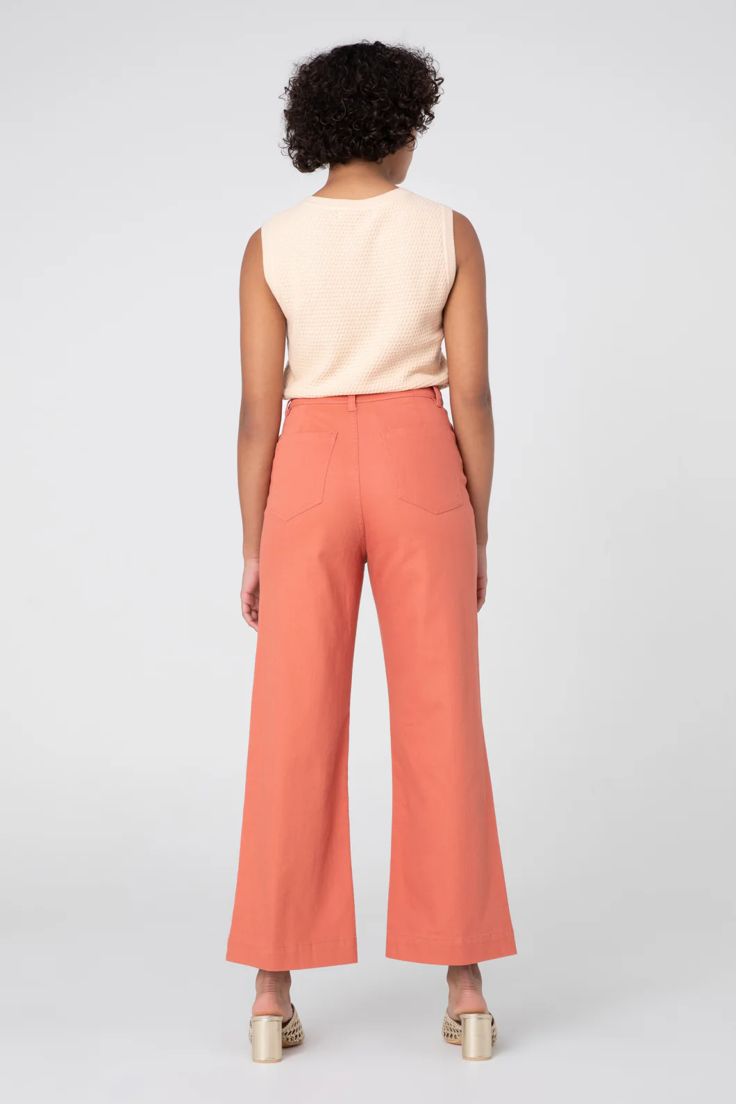 Zoe Jean - Image 7